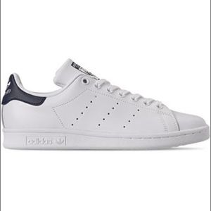 NWT Stan Smith Adidas Sneakers in White/Navy